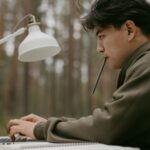 Deep Work: Cum recucerești focul pierdut la birou în 2026