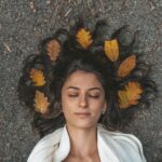 Reset în toamnă: Cum scapi de burnout cu rutine de auto-îngrijire